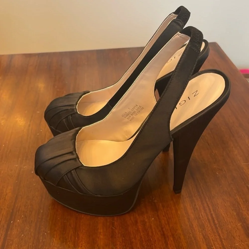 🥡 Zigi girl black satin tall platform heels
